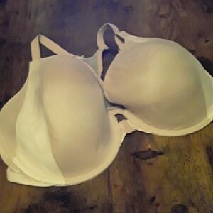 Victoria's  Secret 38DDD Sexy Beige Front closure Racer Back Padded Underwire